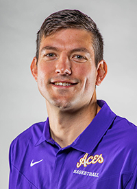 Brandon Crone 2021-22 Headshot