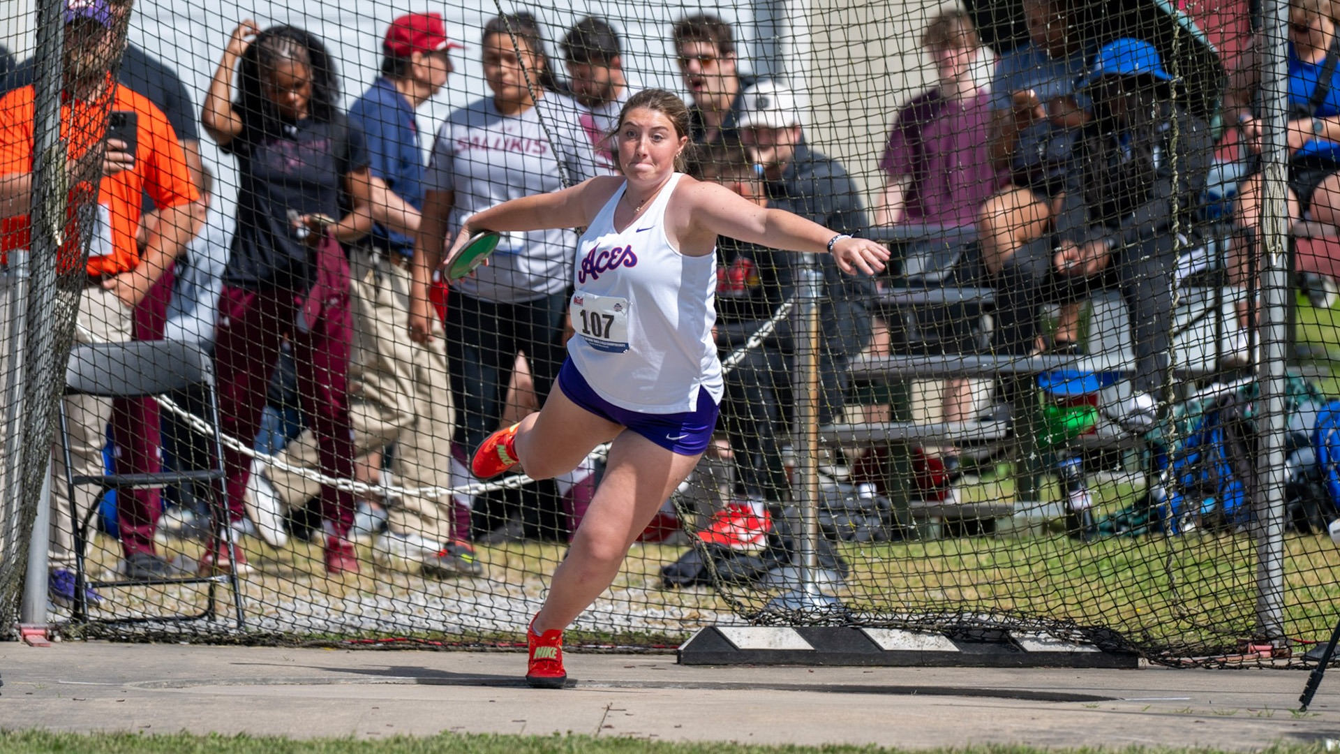 Emma Bertel at MVC Outdoor Championship 2025