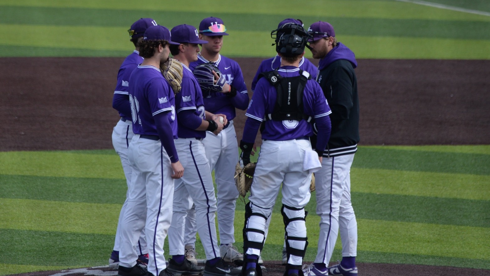 Mound visit vs Milwaukee