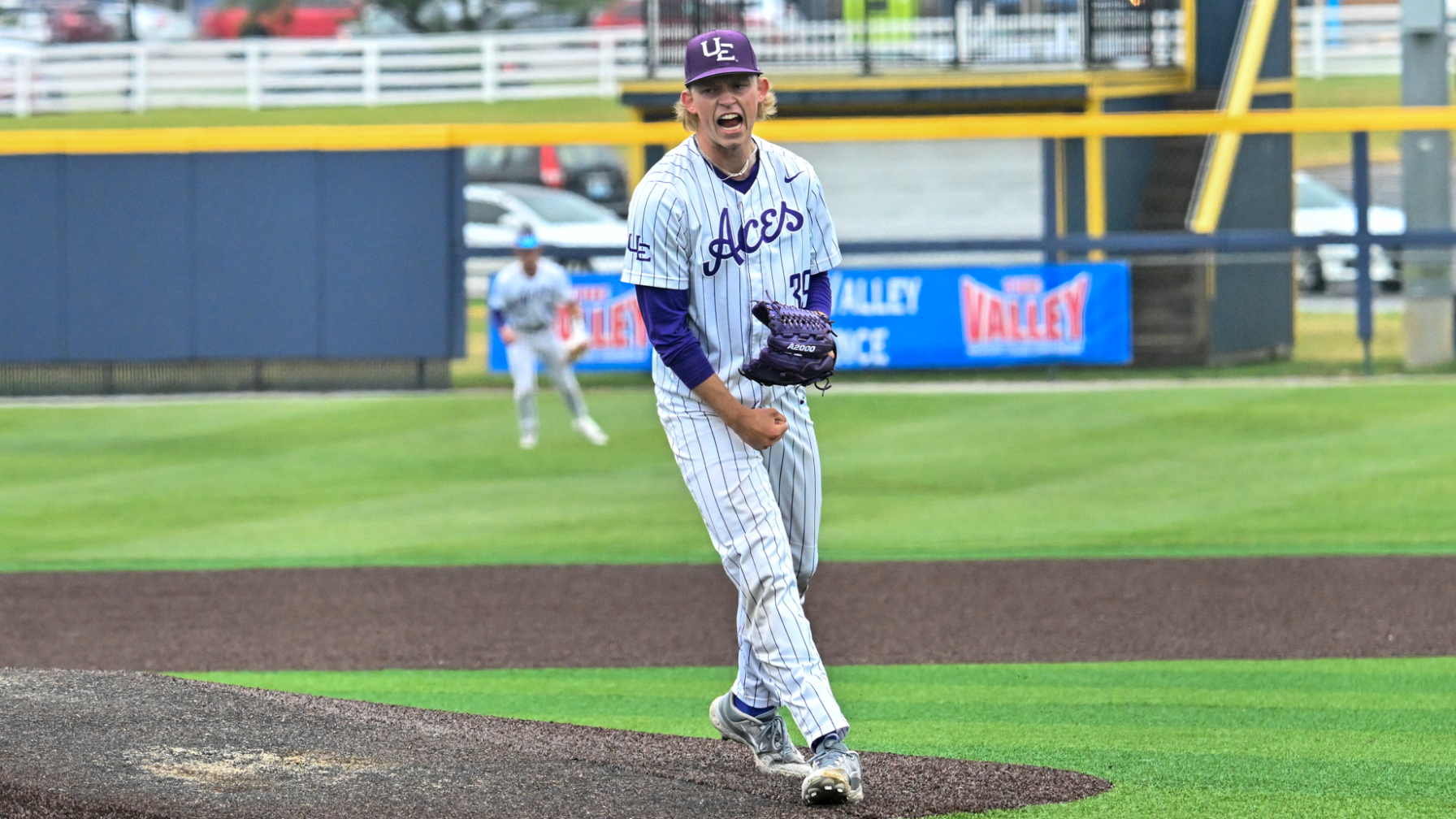 Chris McCormack MVC Tournament complete game
