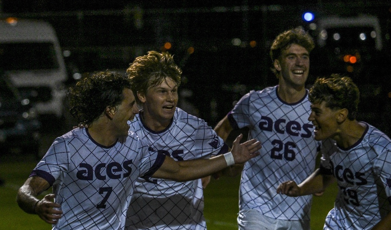 MSOC Carlos Iglesias Goal Celebration vs. Drake 9/26