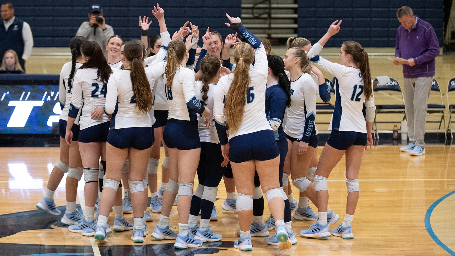 WVB25_JWU-BM_Team1_web