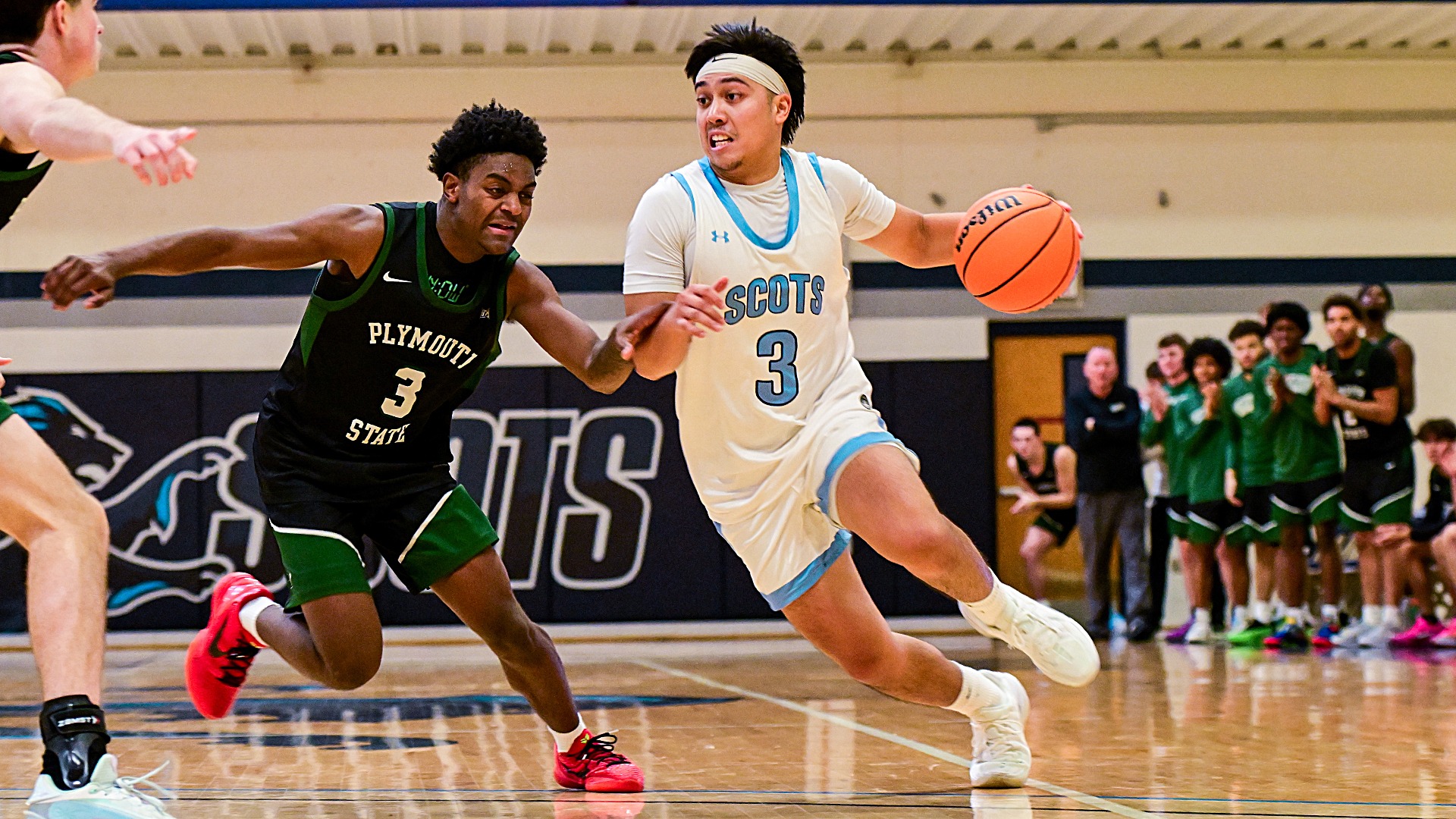 MBB2526_PSU-KS_Quanico1_web