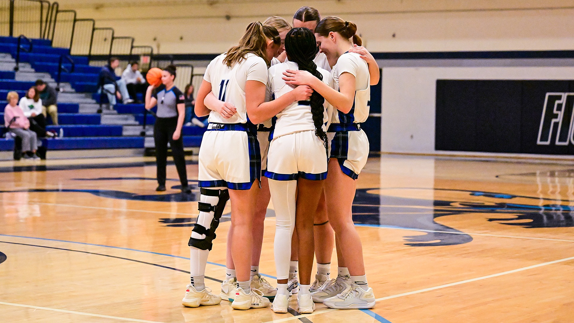 WBB2526_END-KS_Team1_web