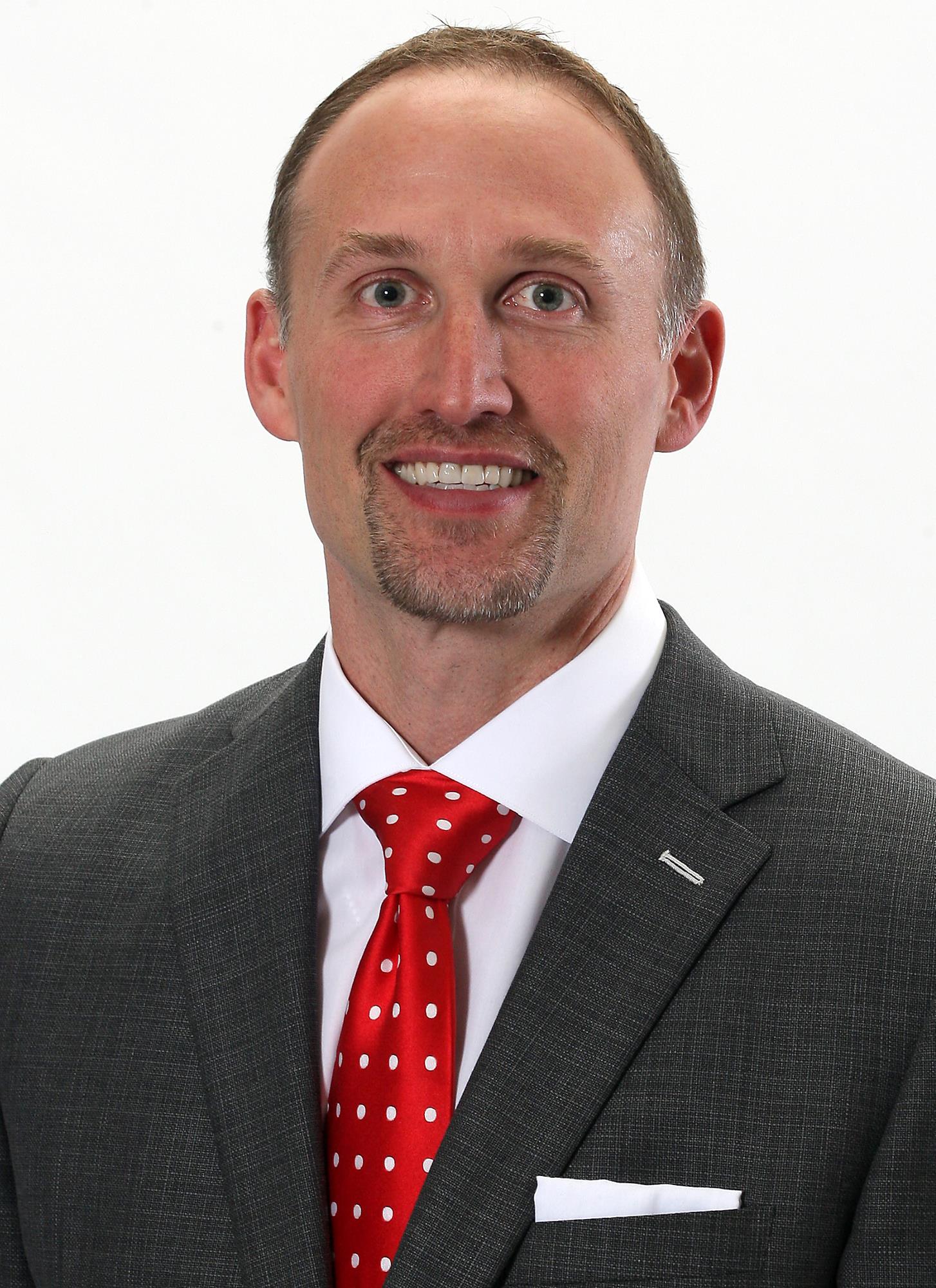 Dan Muller Headshot