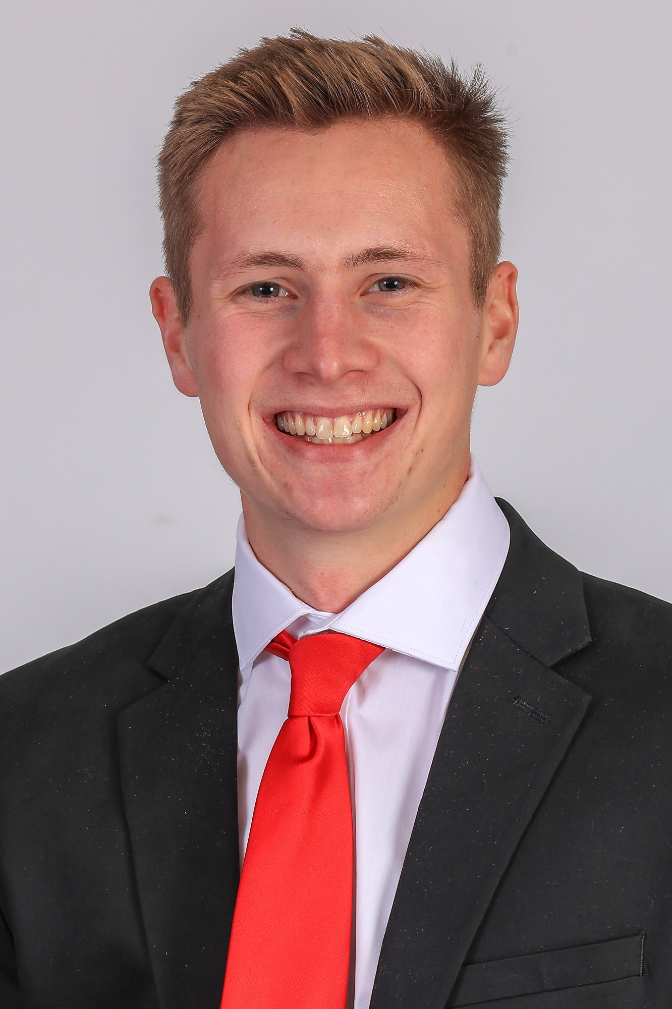 Matt Niland Headshot