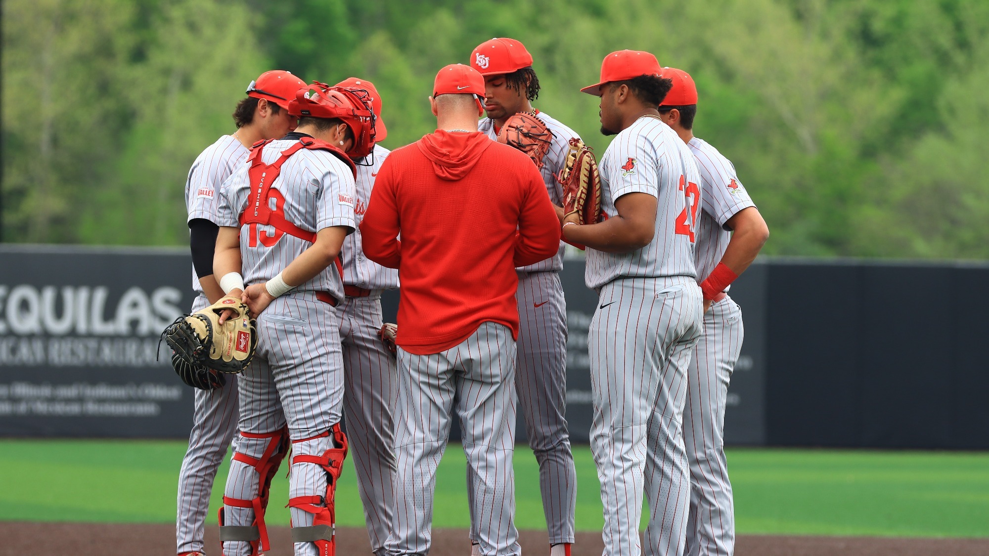 ISU Baseball Huddle