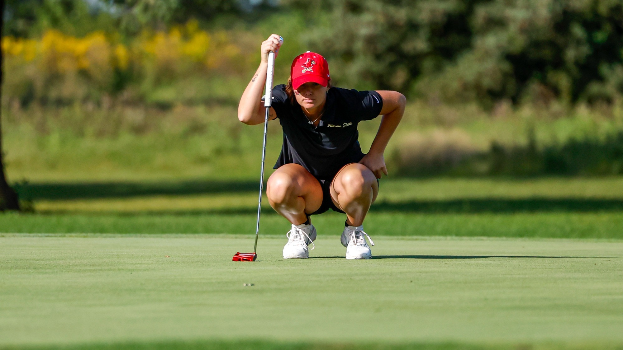 Reagan Kennedy Studying her Putt