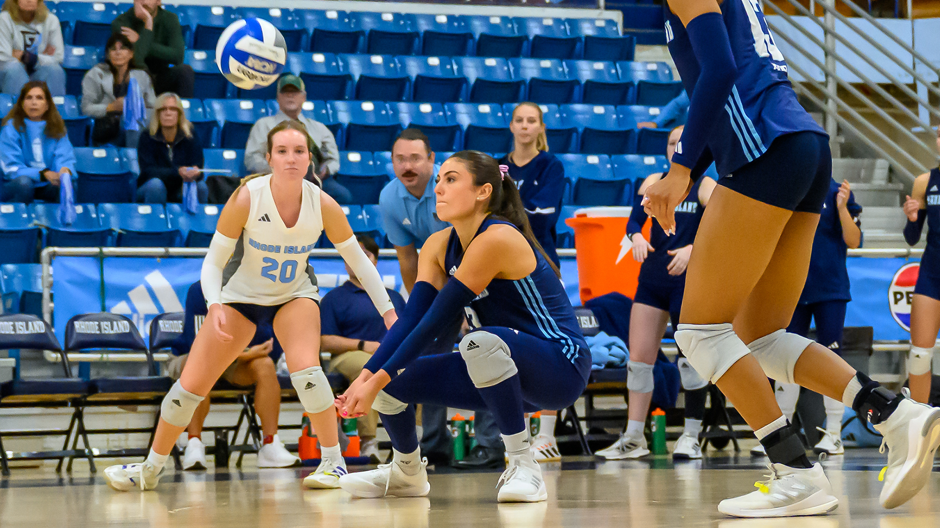 action-front-Houchens-110725