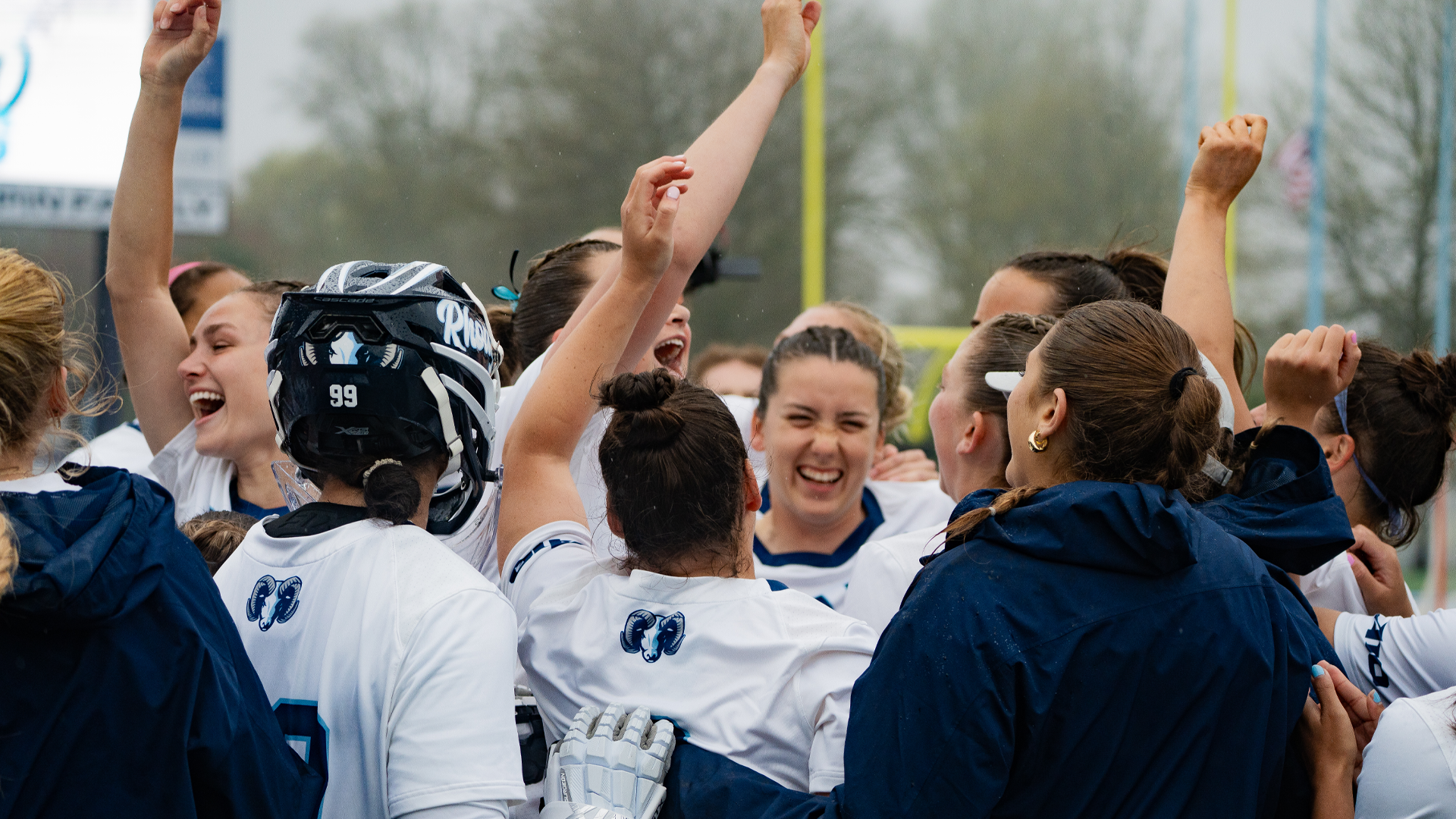 wlax