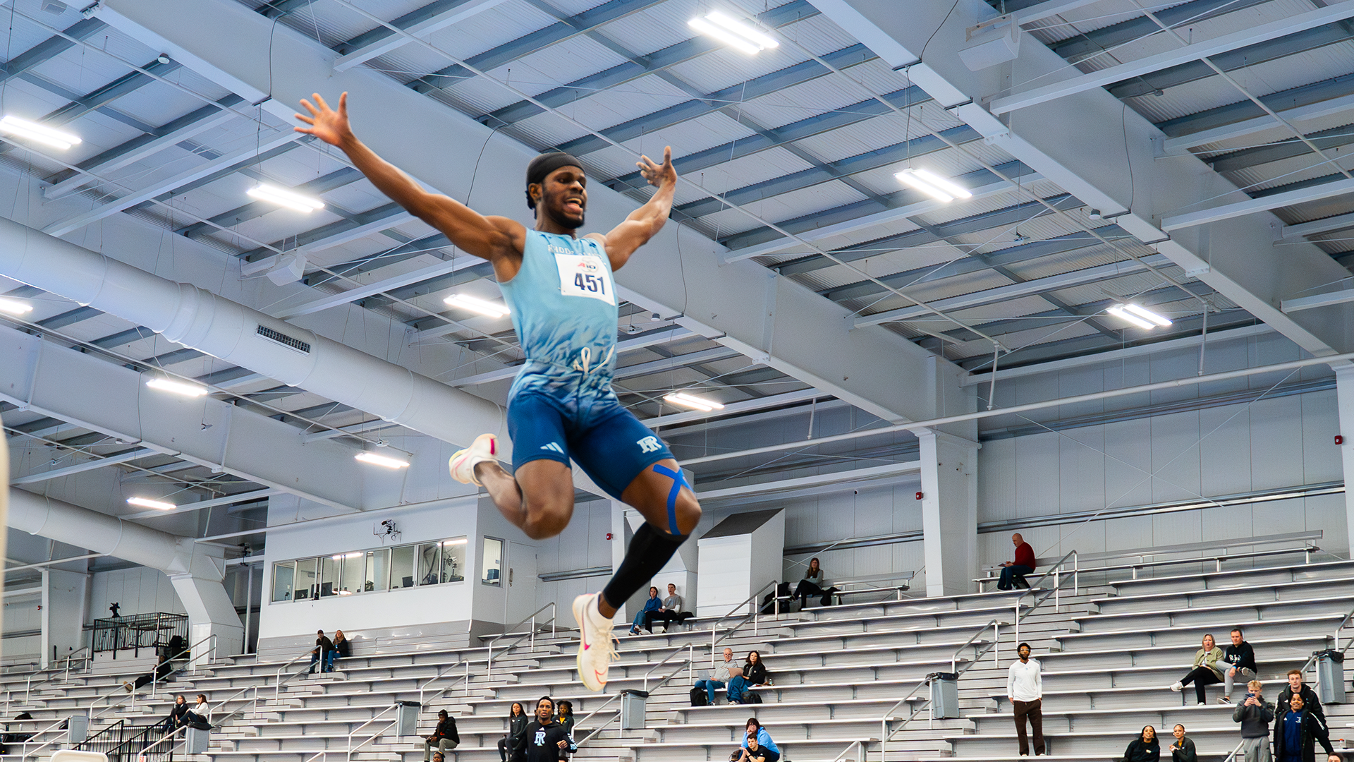 action-front-Ennoo-032126