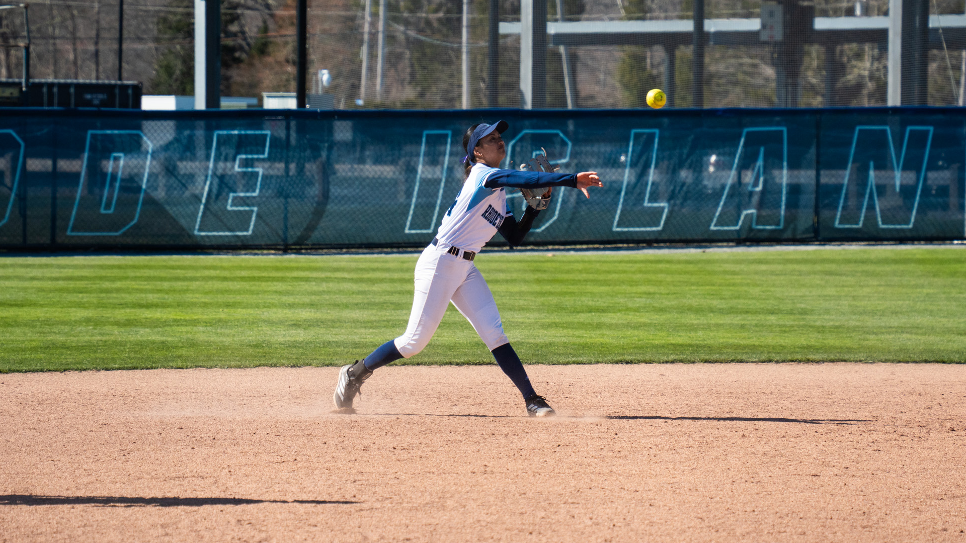 action-front-Torres-Julianne-041126