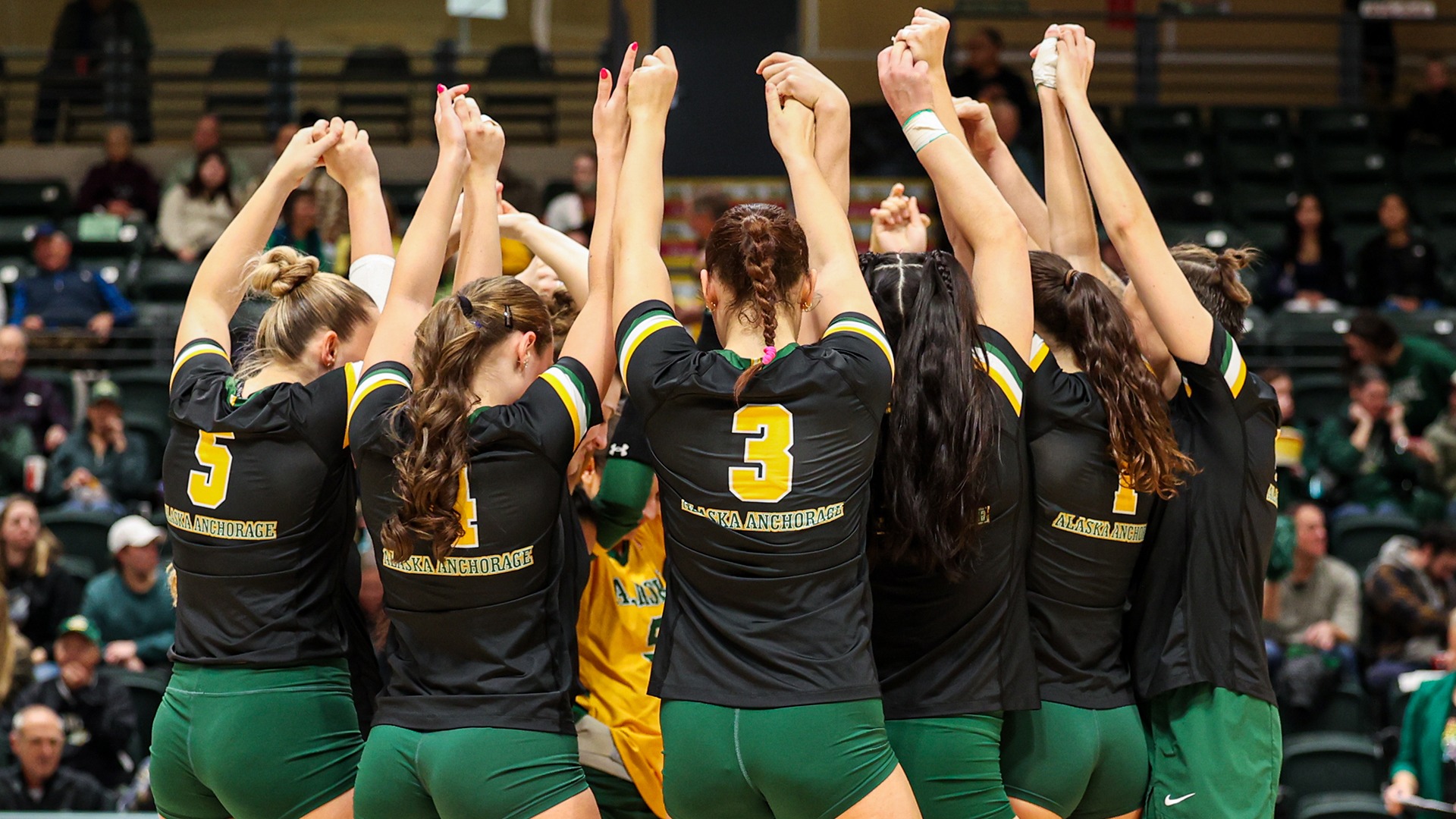 Huddle vs NNU 10-18-25