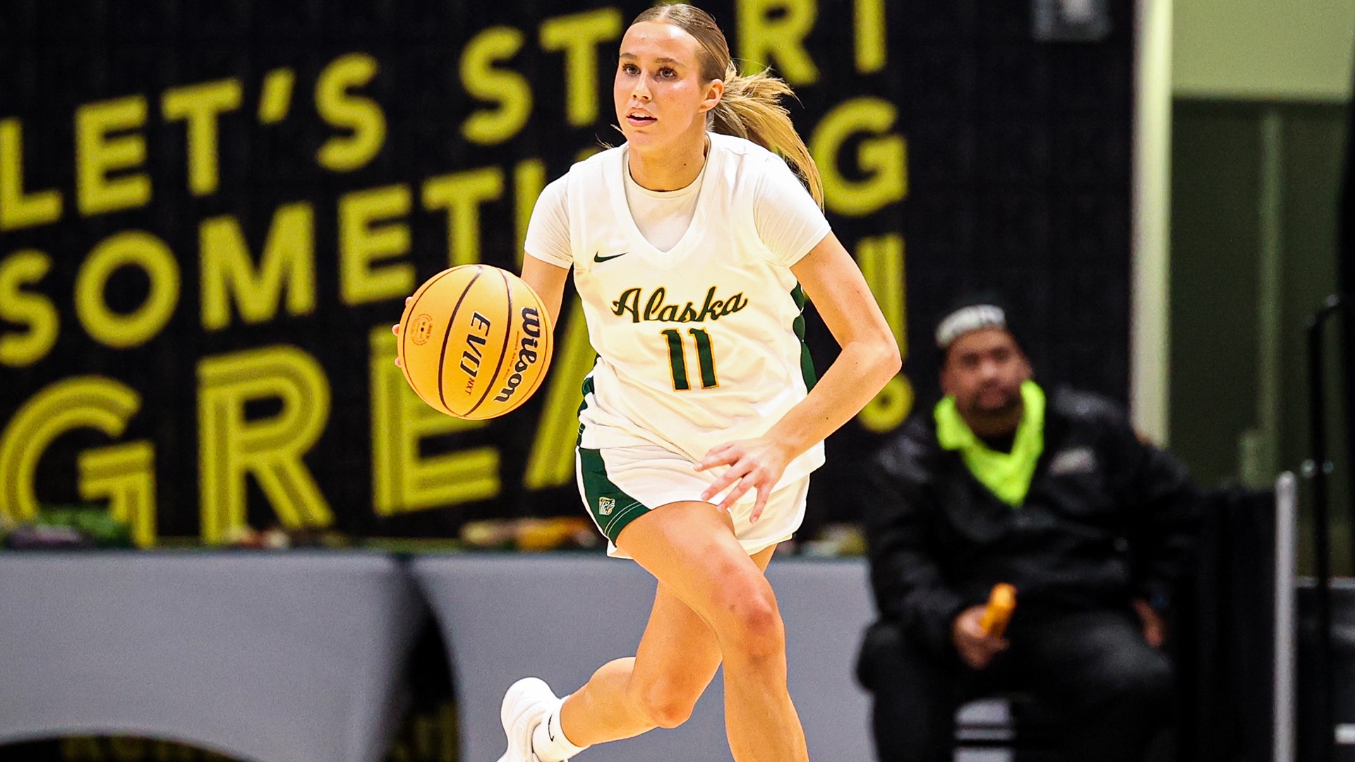 Anderson vs St Thomas dribble