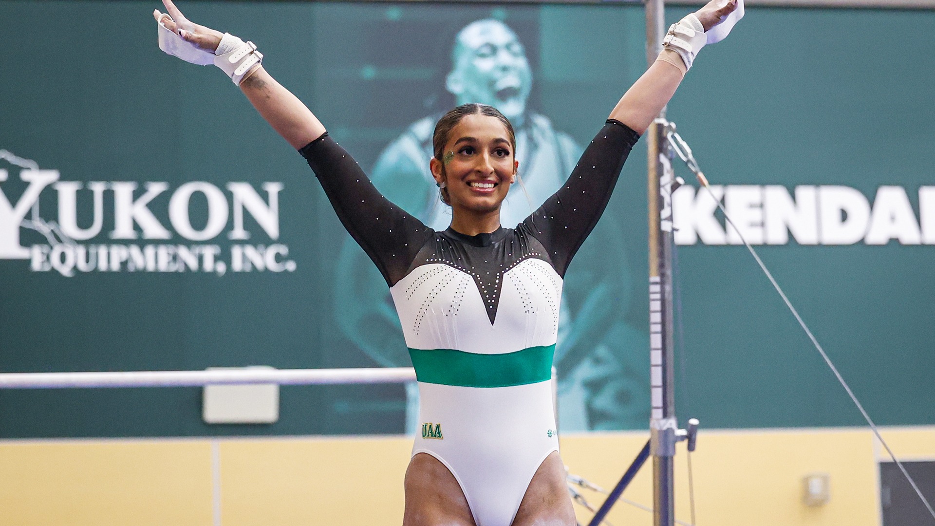 Niles vs WU 2026 bars