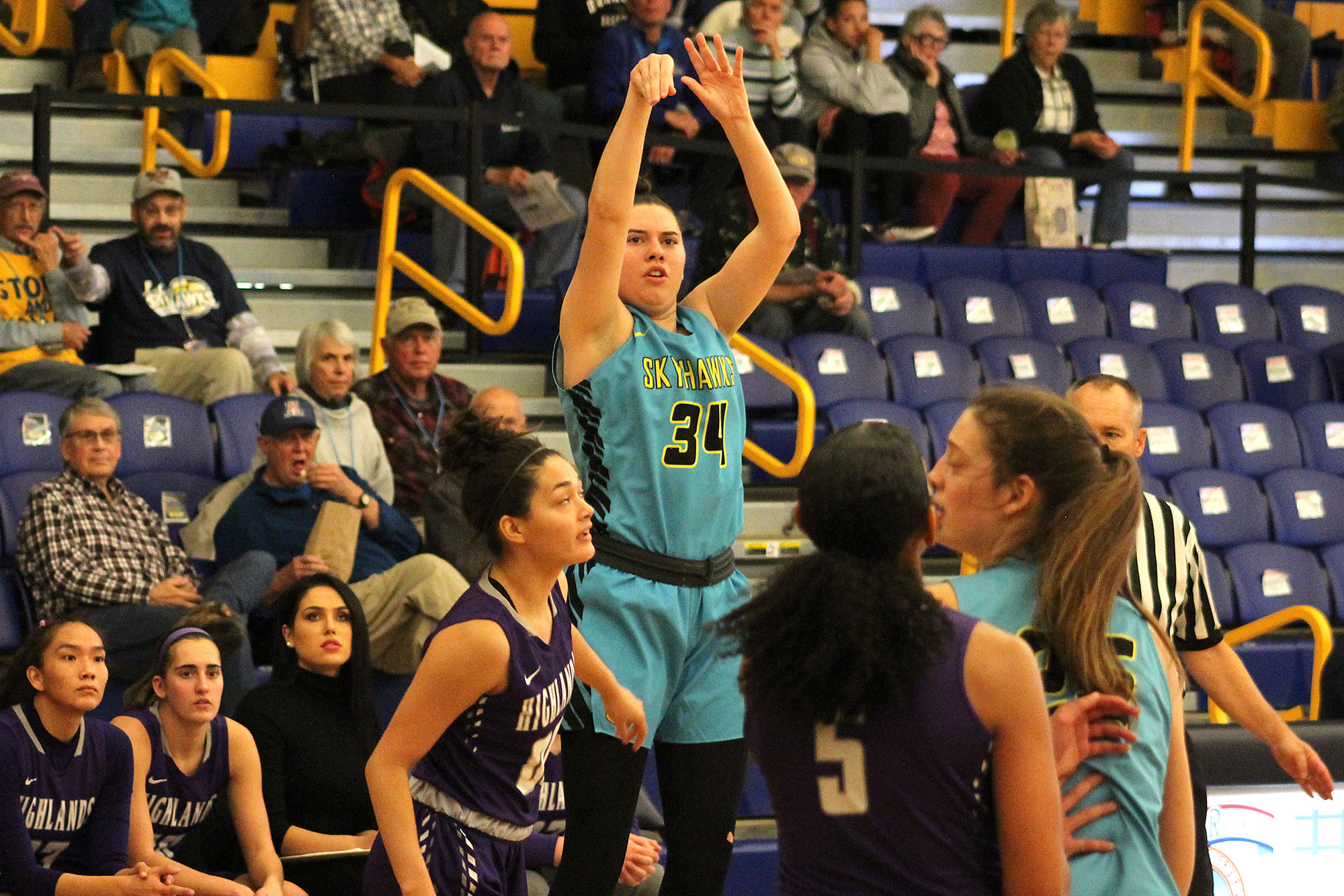 Chloe Warrington Women's Basketball Fort Lewis College Athletics