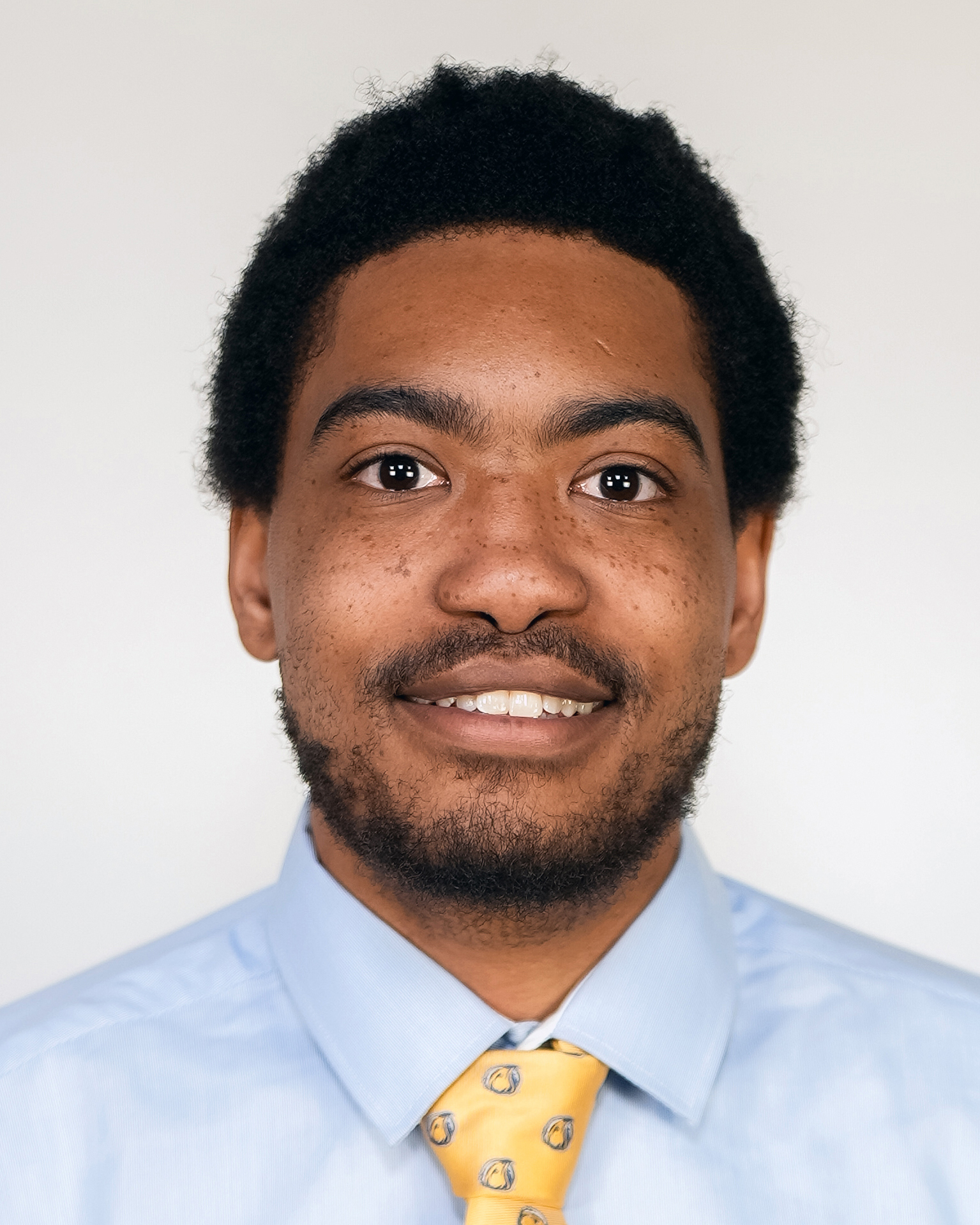Chuck Roberts 2022 Football Headshot
