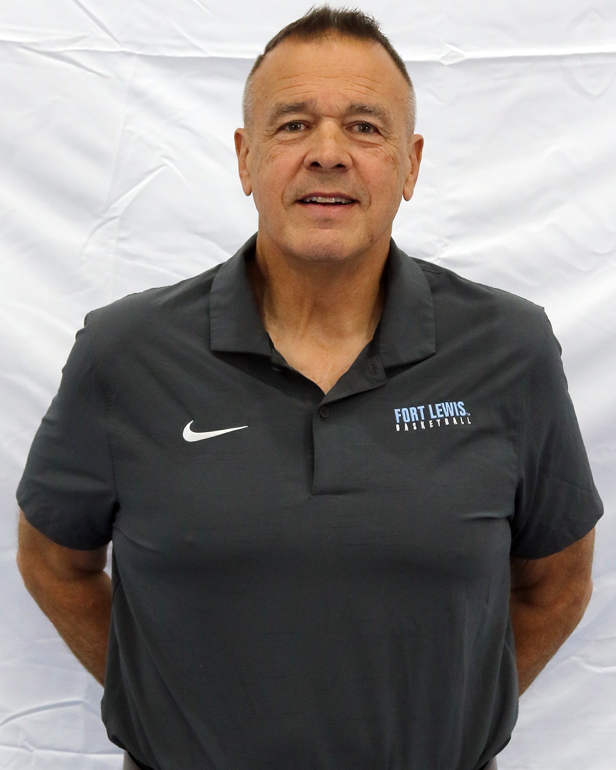 Coach Mast 2.0 Head Shot
