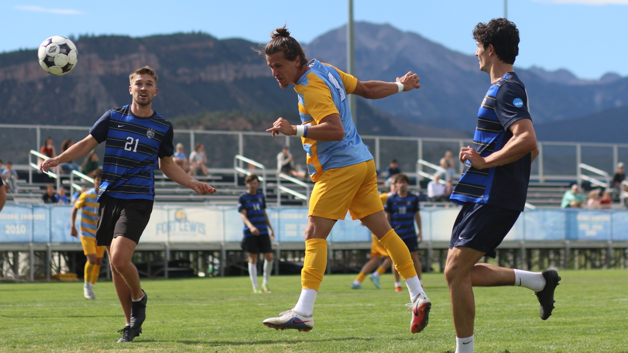 Simão Agostinho vs. Skyhawks Alumni