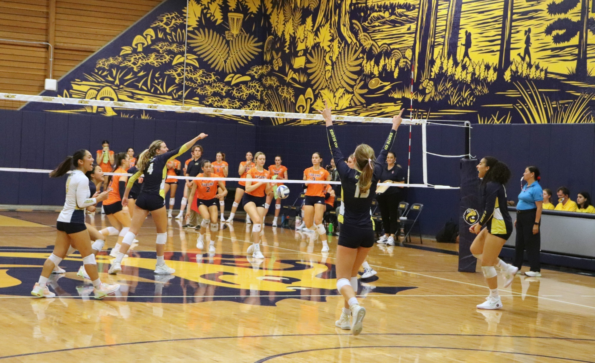 Banana Slugs drop exciting fourset match to Fresno Pacific