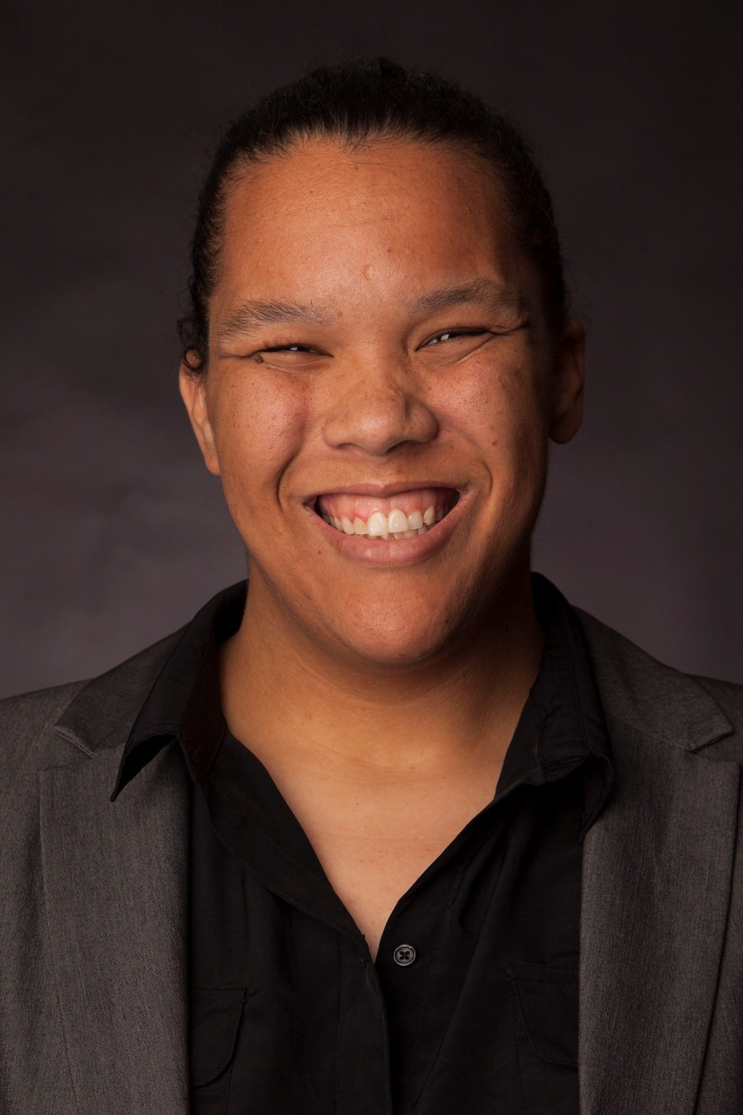 LavesaGlover2014Headshot