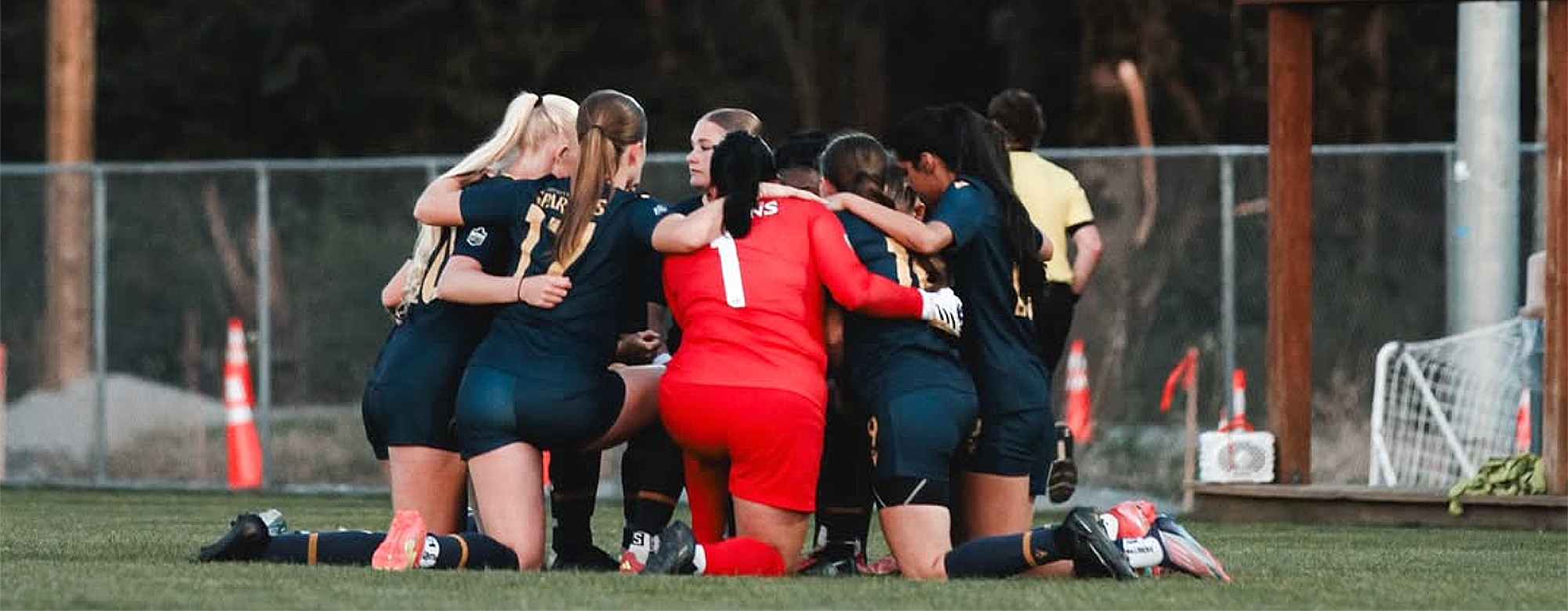 WS-huddle-WWU-banner