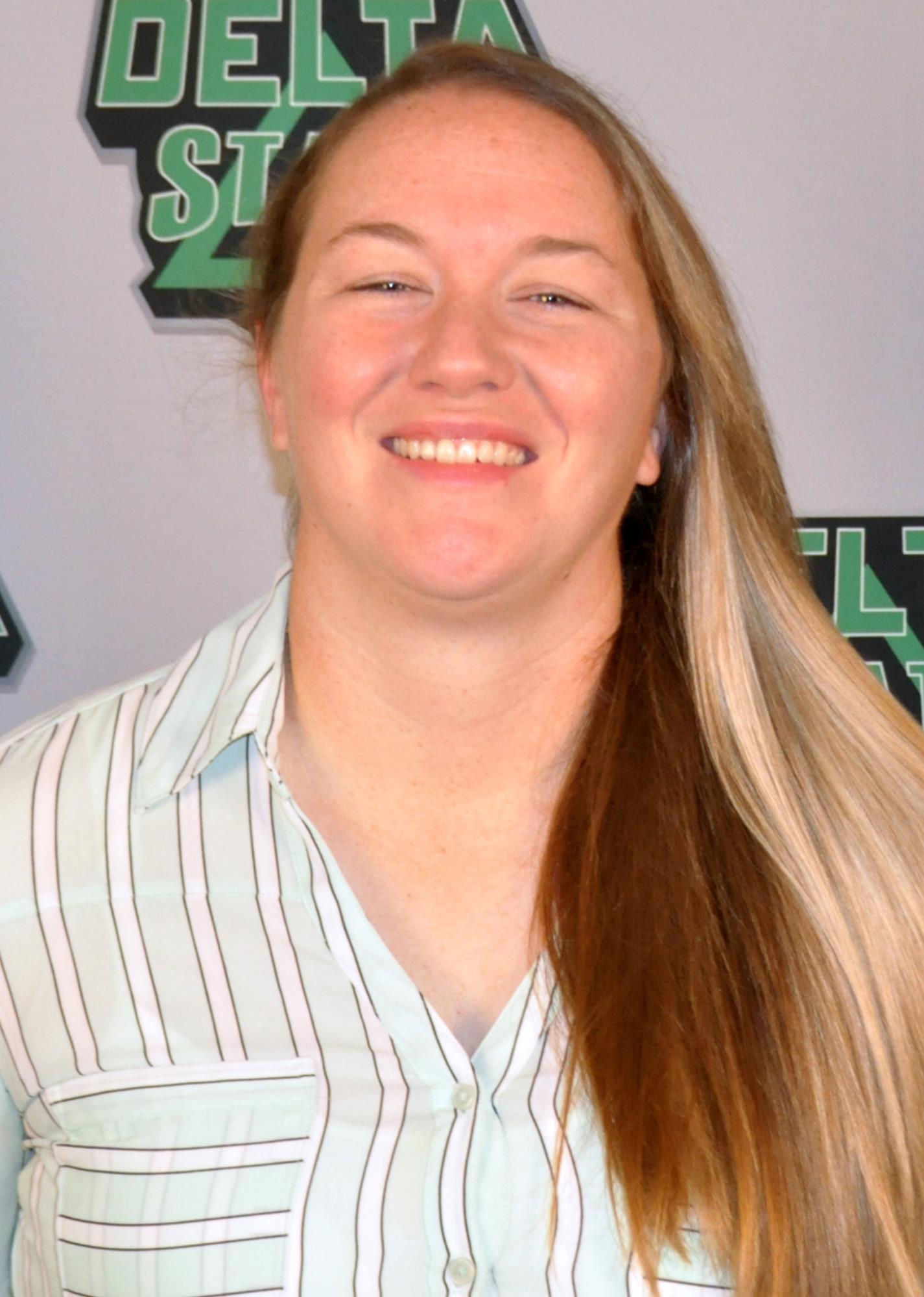 AbbyHavard2021Headshot