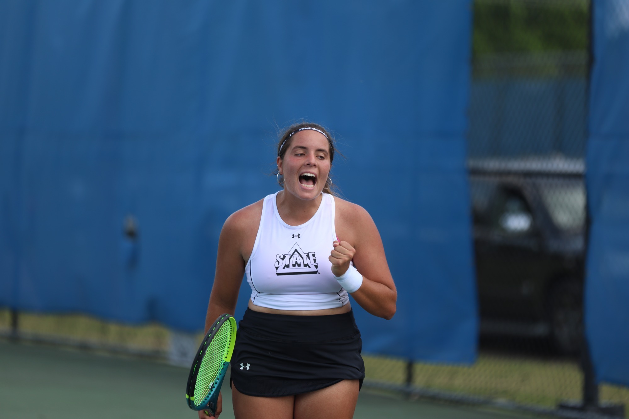 Angie Moreno vs. UM
