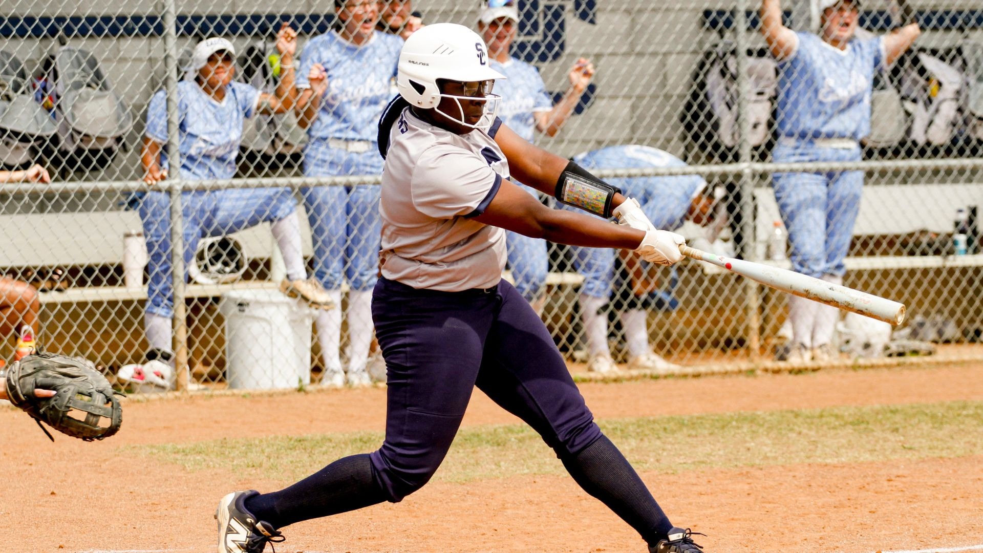 JaLeah Orr makes her presence Felt on Senior Day