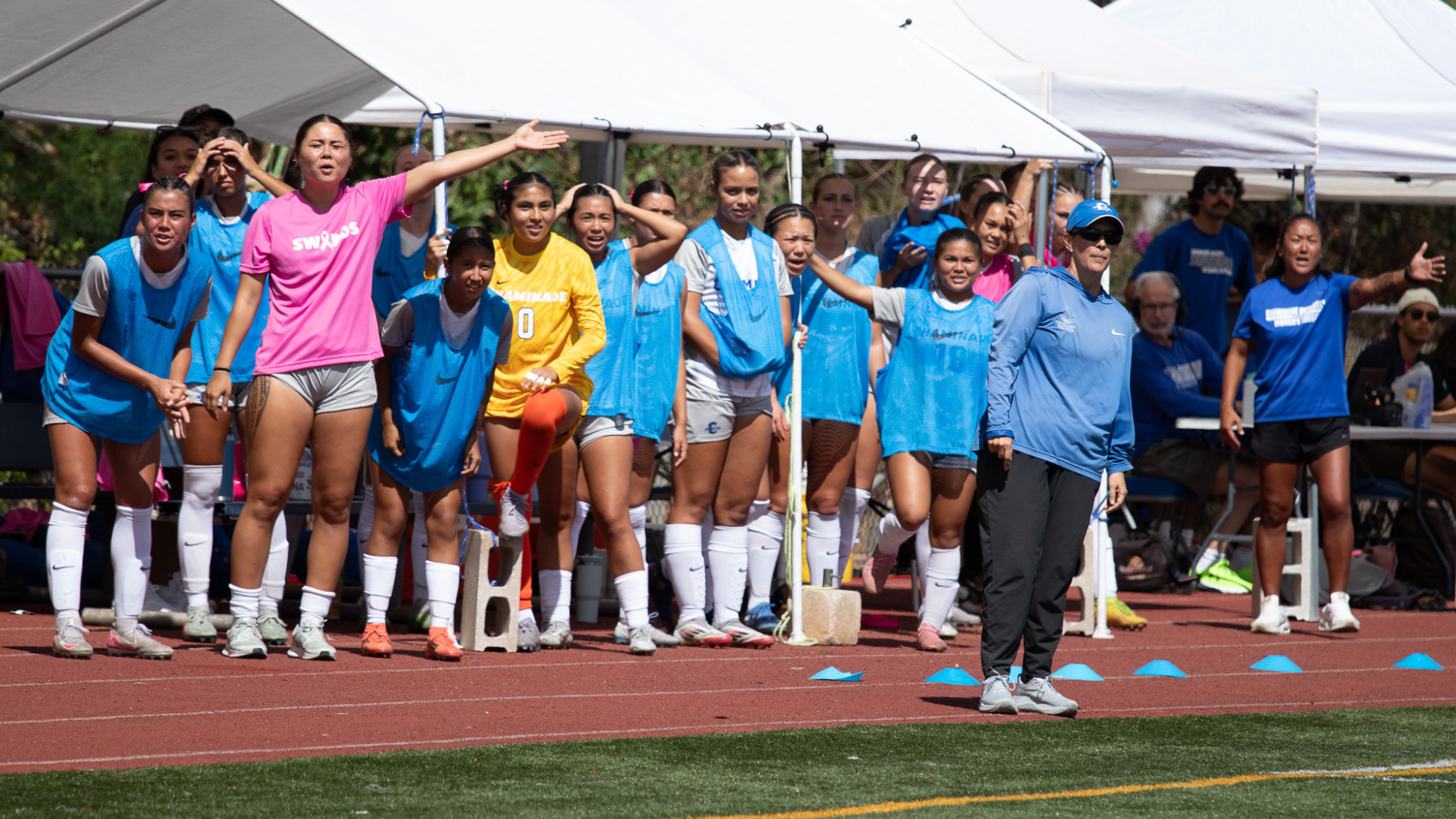 WSOC bench vs. Hawai'i Pacific