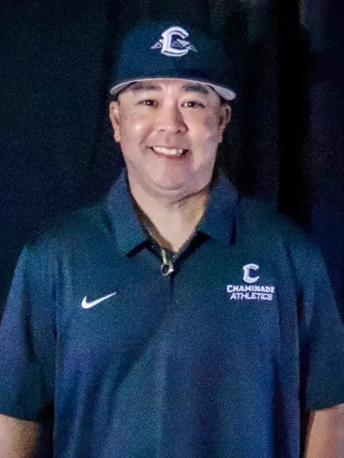 Assistant coach Dereck Heresa