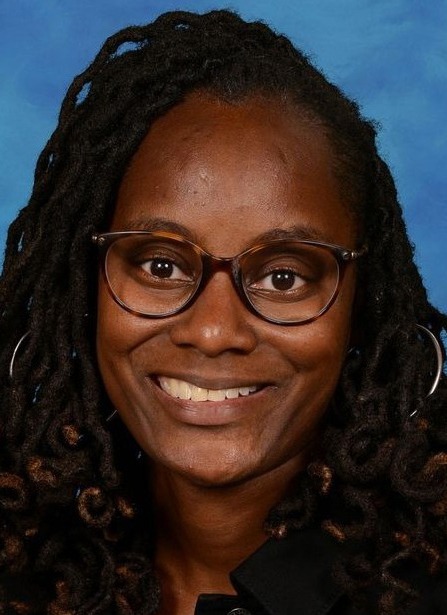 Moneshia Davis Temporary Headshot