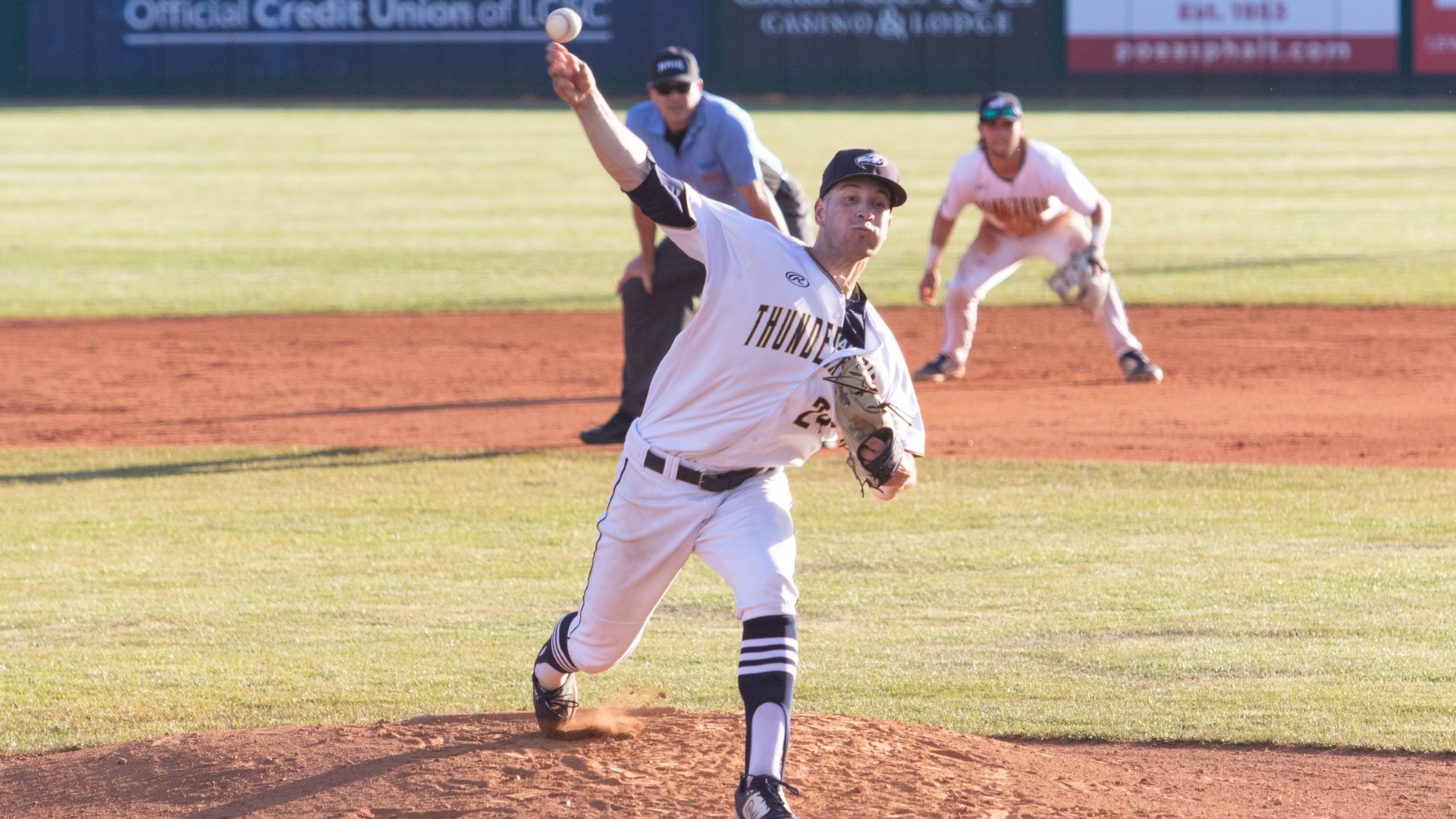 TBirds outlast Eagles 43 in opening round of the 2024 NAIA Baseball