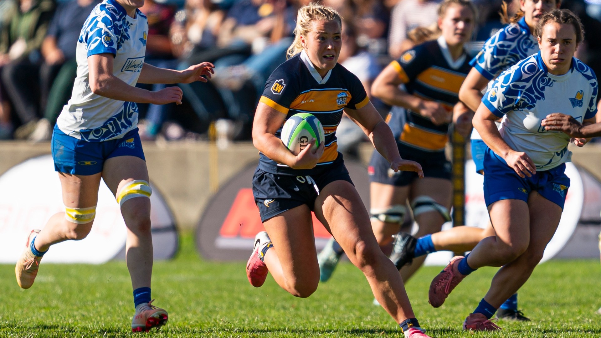 VANCOUVER,BC:OCTOBER 17, 2026 -- UBC Thunderbirds v U of Victoria Vikes during U Sports Canada West rugby action at UBC in Vancouver, BC, October, 17, 2026. (Rich Lam/UBC Athletics Photo) ***MANDATORY CREDIT***