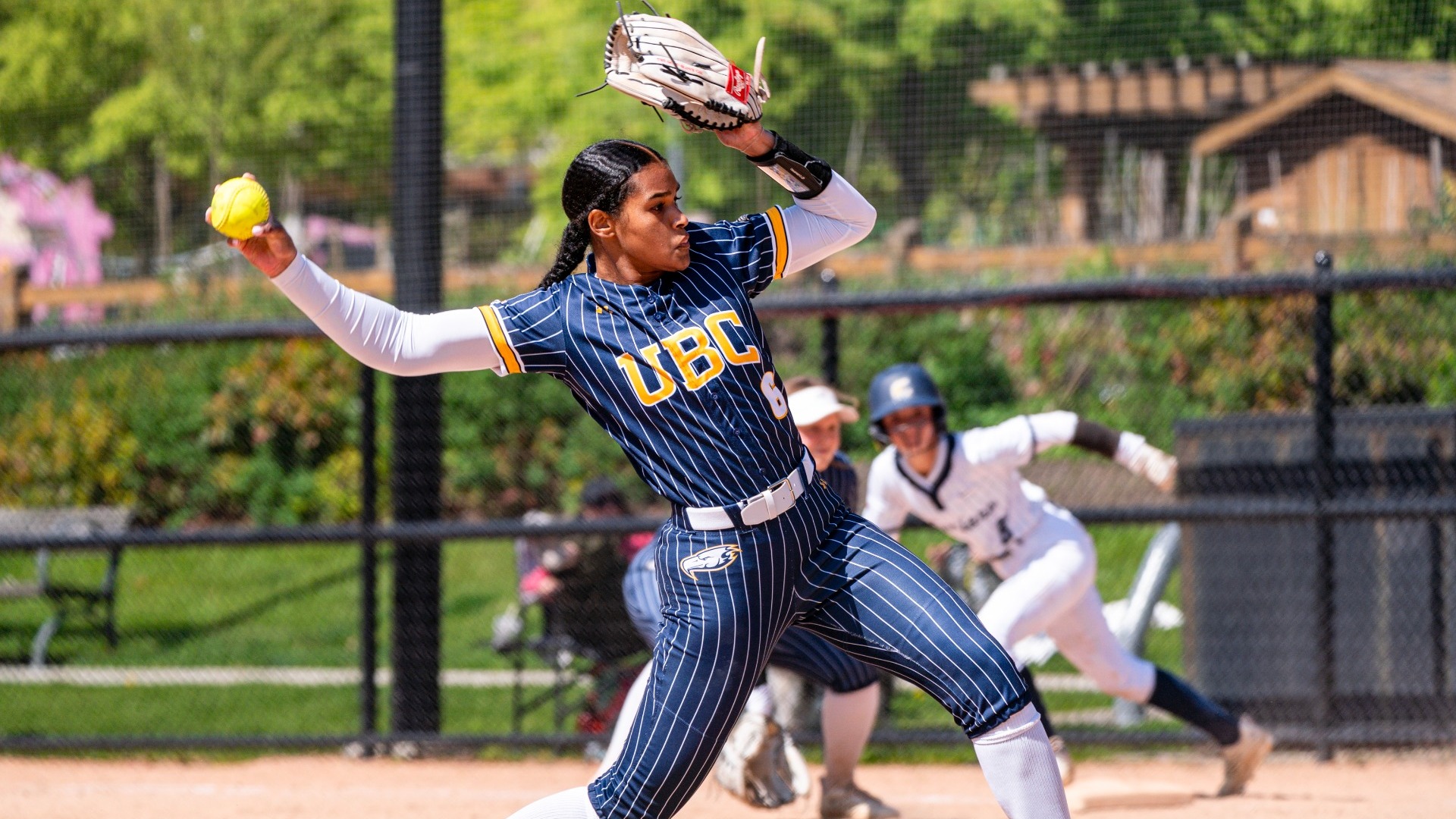 Carleen Murray winds up to throw a pitch