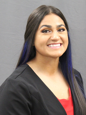 Courtney Medina Headshot