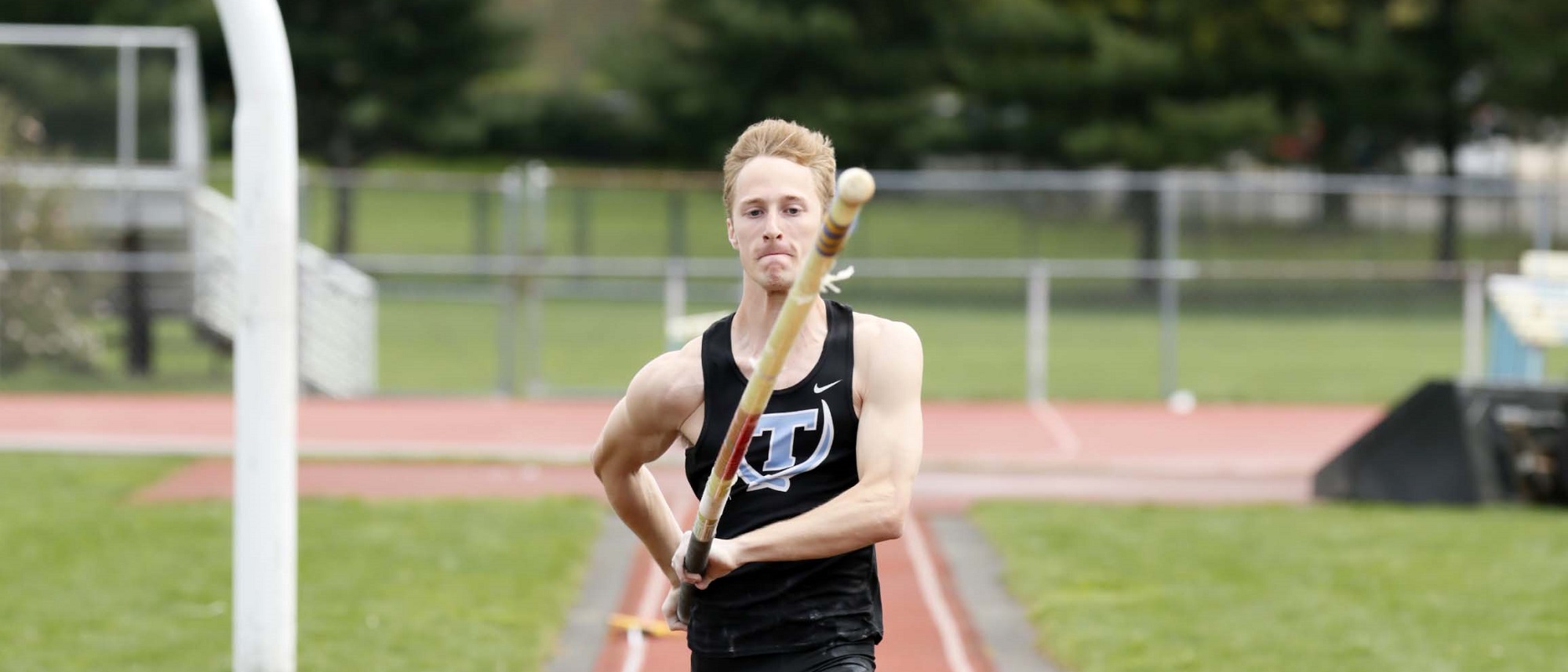 Men's Track & Field Competes at Final Qualifying Meet Hosted by MIT