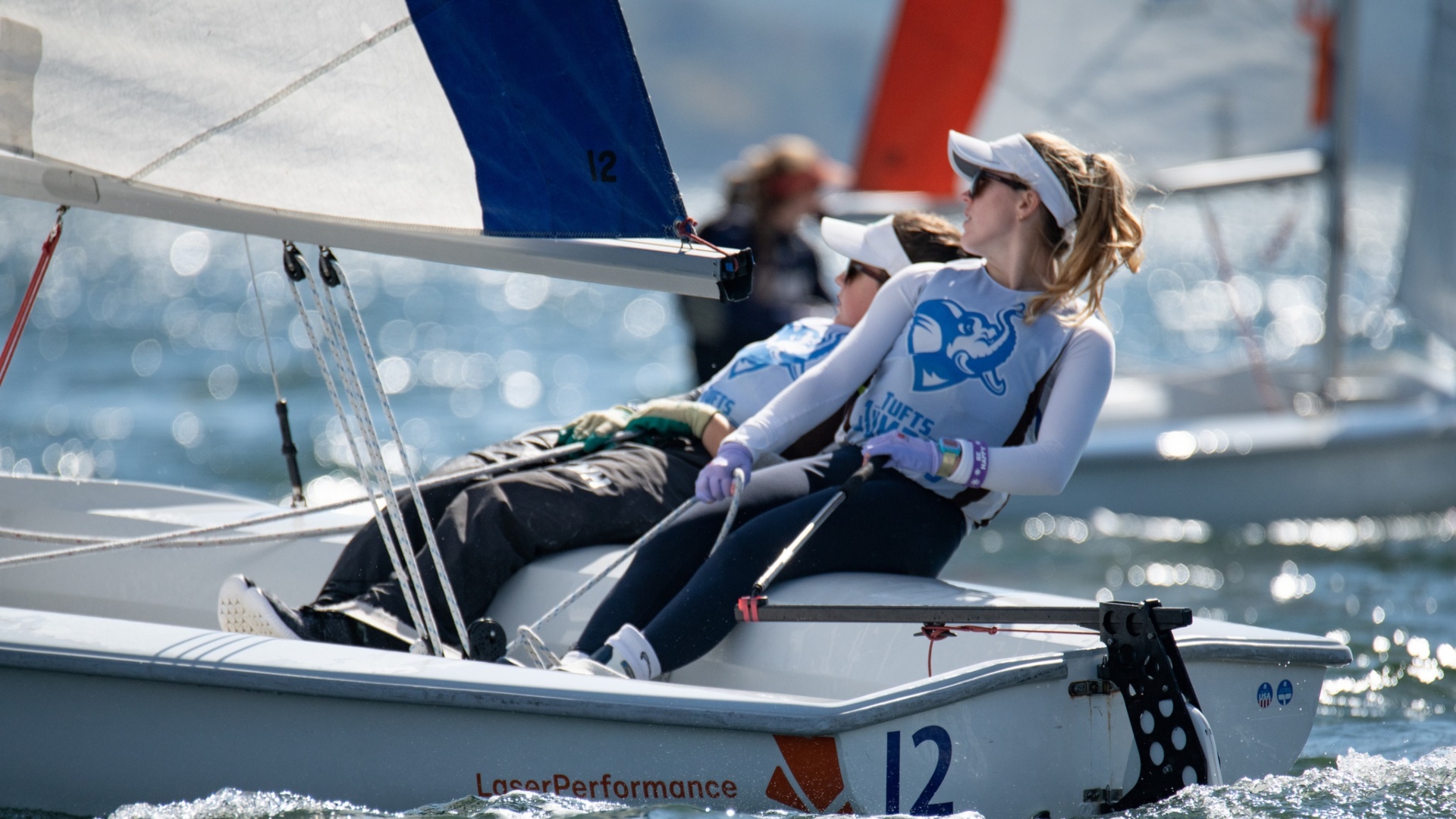 Women's Sailing Finishes 16th at Showcase Finals Tufts University