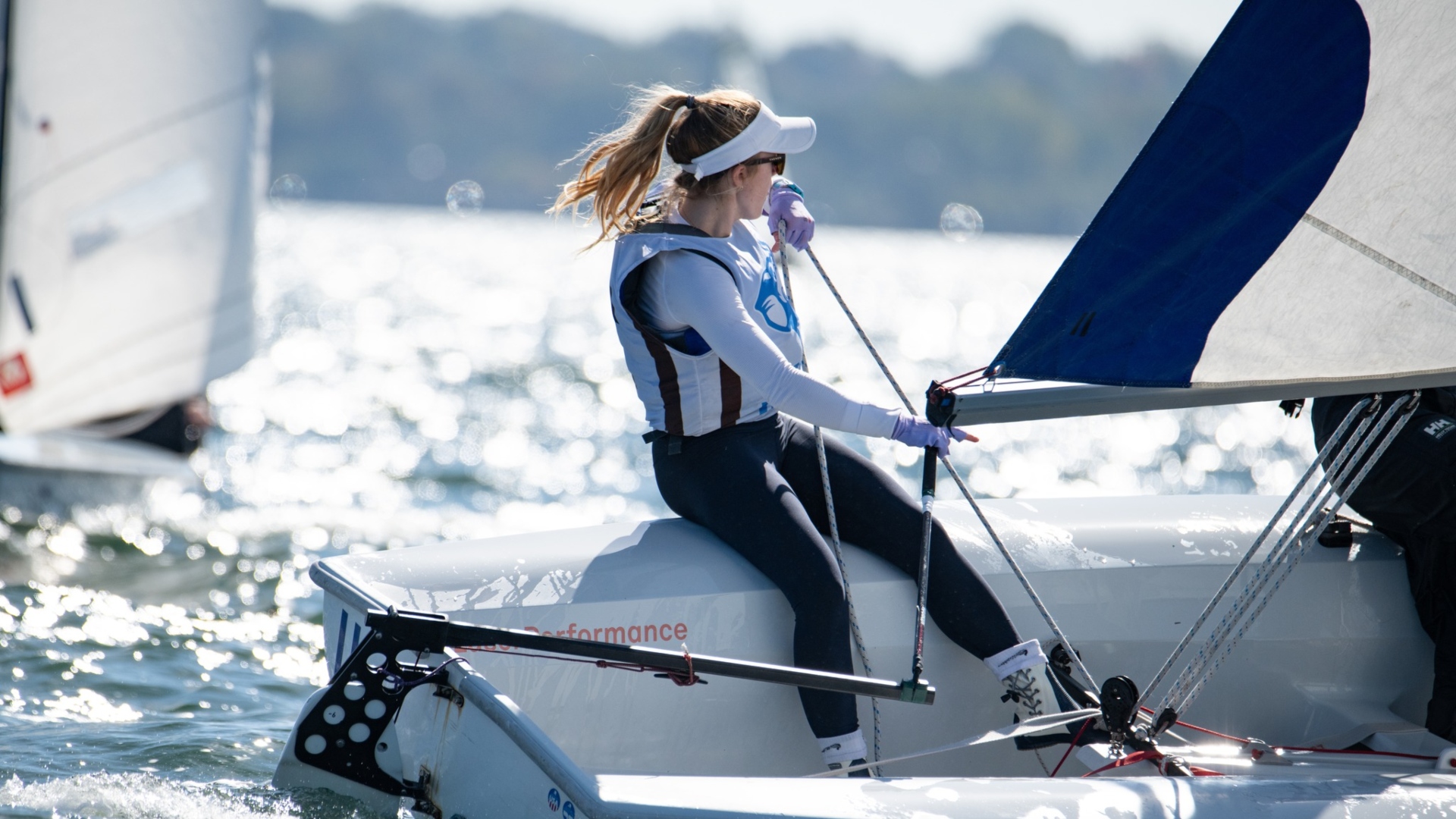 Women's Sailing Ends Fall Season With 11th at Victorian Urn Regatta