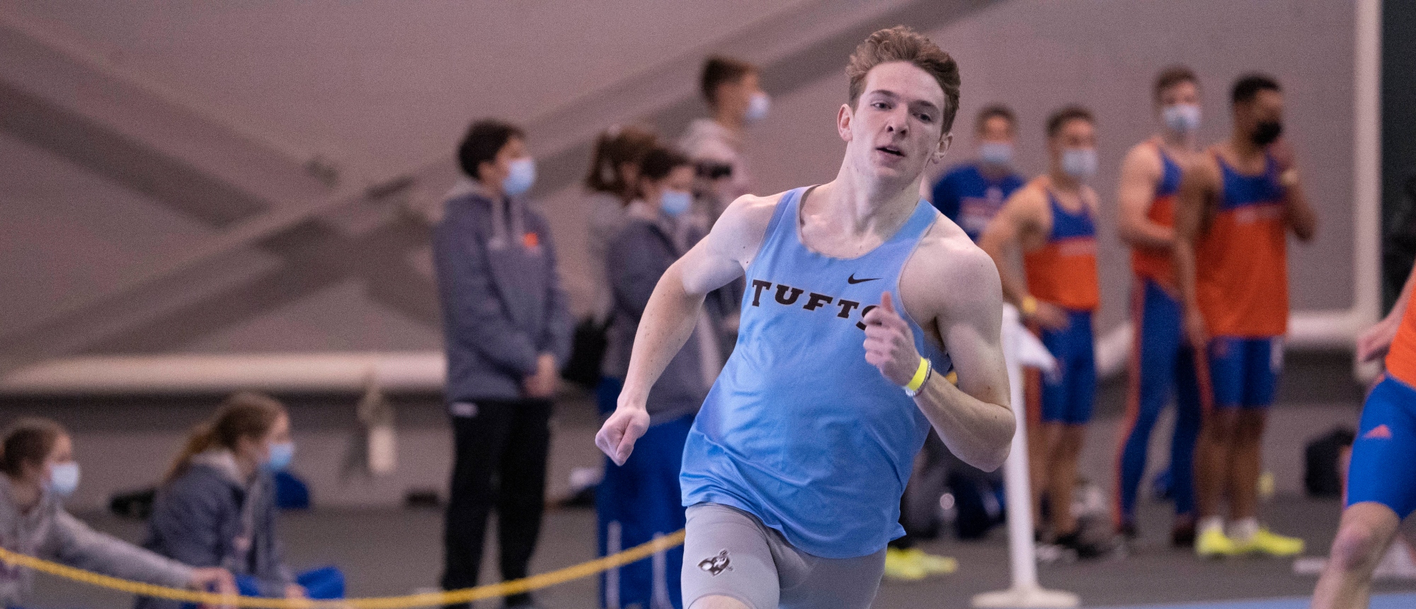Men's Track & Field Performs Well at Tufts Cupid Challenge Tufts