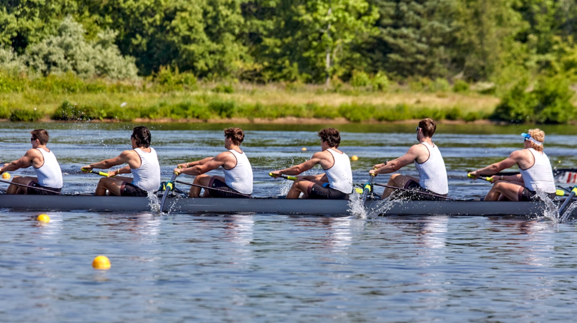 Men's Rowing Finishes Fifth at IRA Division III Championships Tufts
