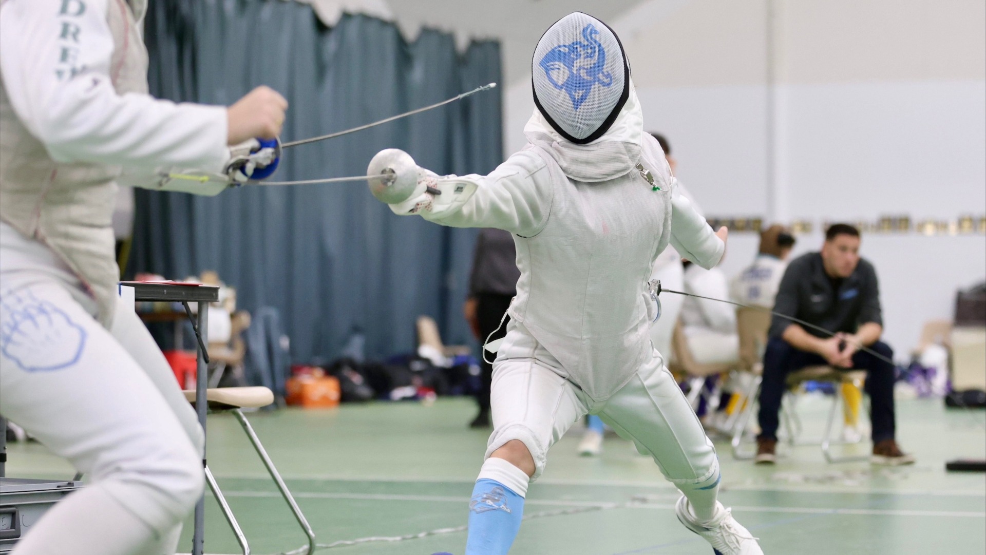 The Jumbos fenced at the annual Vassar Invitational on Sunday.
