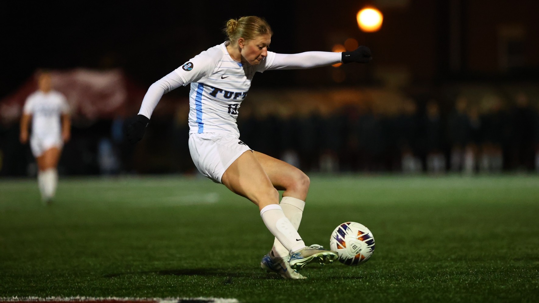 Anna Griffin Kicks Ball In NCAA Semifinal.