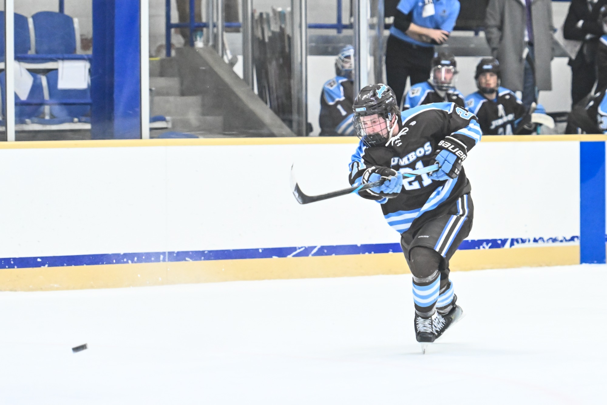 3/8/25 6:39:28 PM Men’s Hockey NESCAC Semifinals: Colby College v Tufts University in Russell Sage Rink on the campus of Hamilton College, Clinton, NYFinal: Colby 2   Tufts 6Photo by Josh McKee