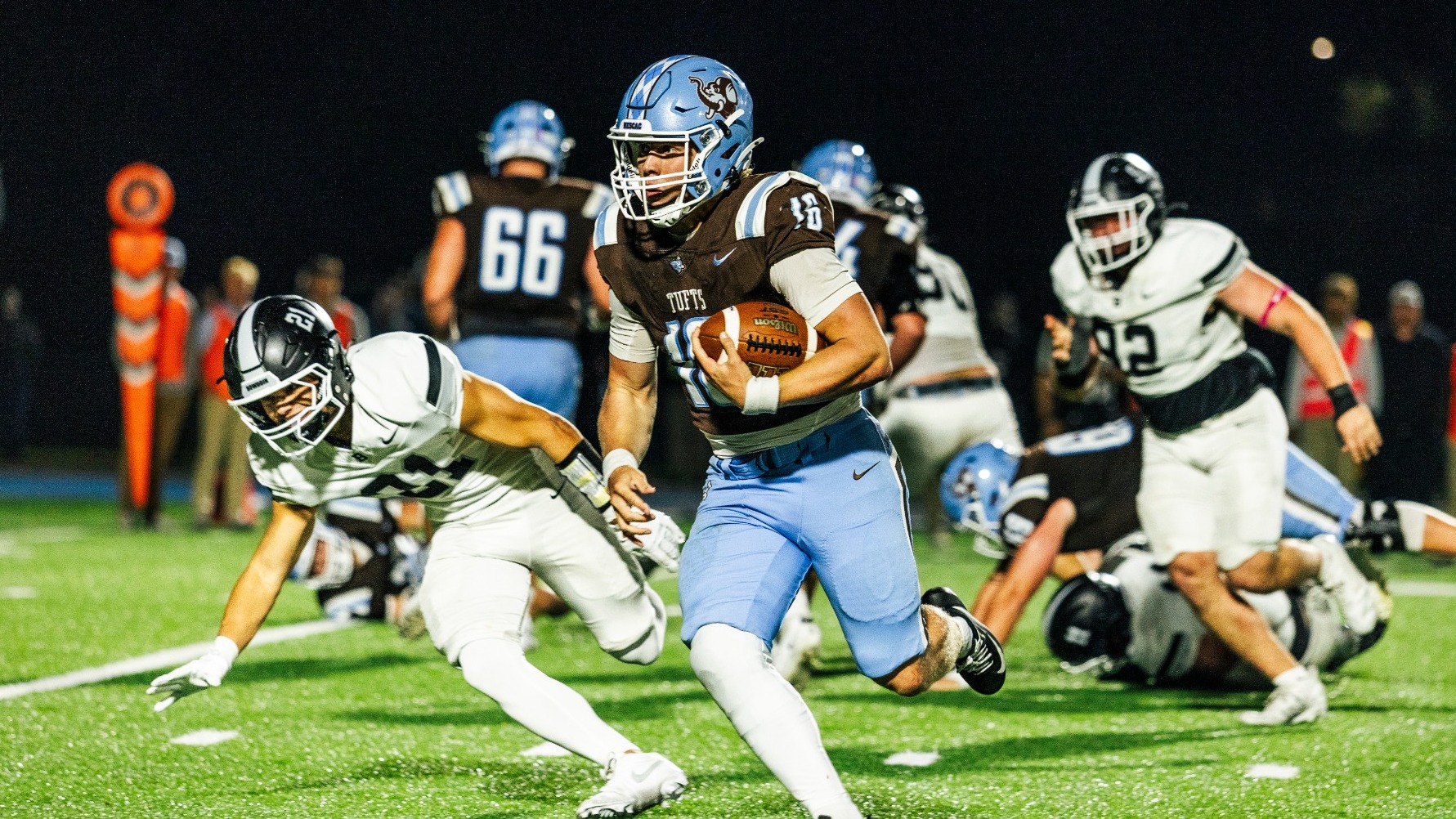 Nate Johnson Runs For Touchdown October 10, 2026 Against Bowdoin. 