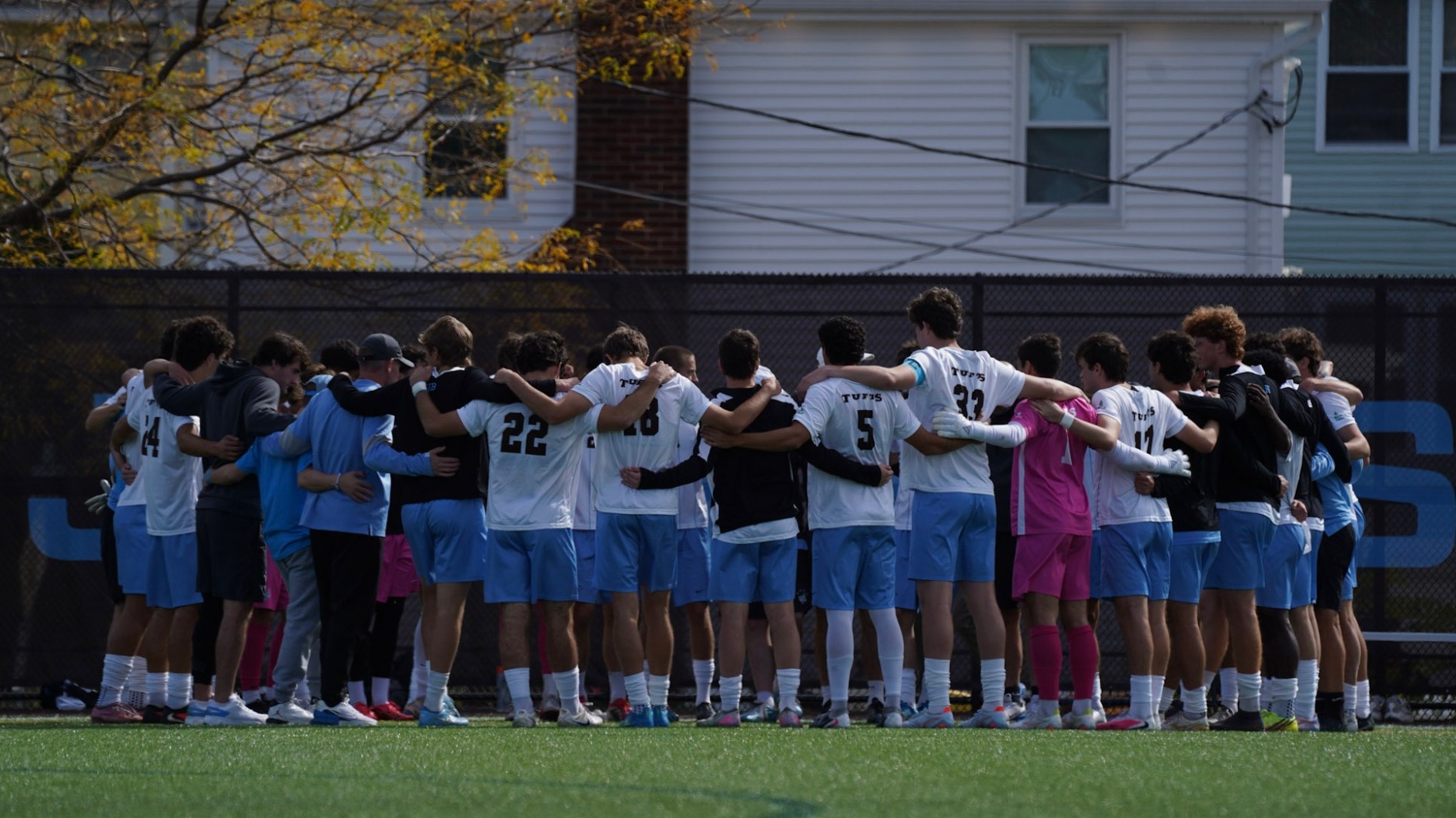 MSOC huddle vs Middlebury