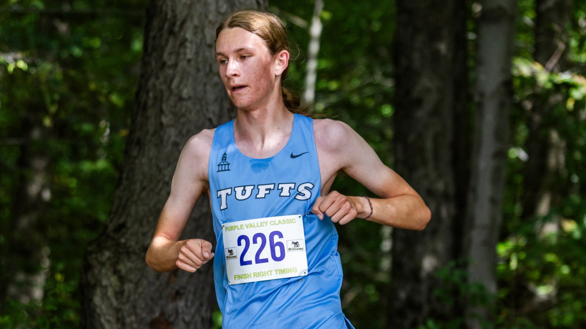 William Burch competes at the Purple Valley Classic for the Jumbos.