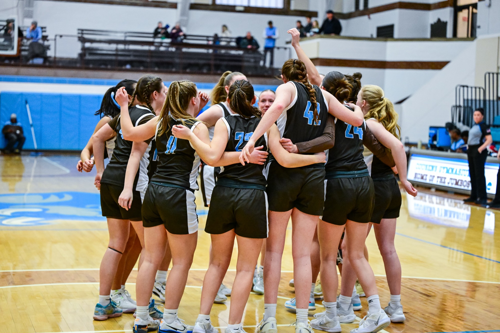 WBB vs. Hamilton 2.7