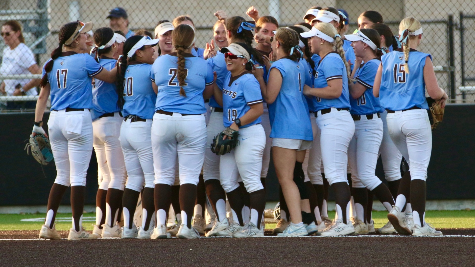 The Jumbos huddle up after a victory in Texas.