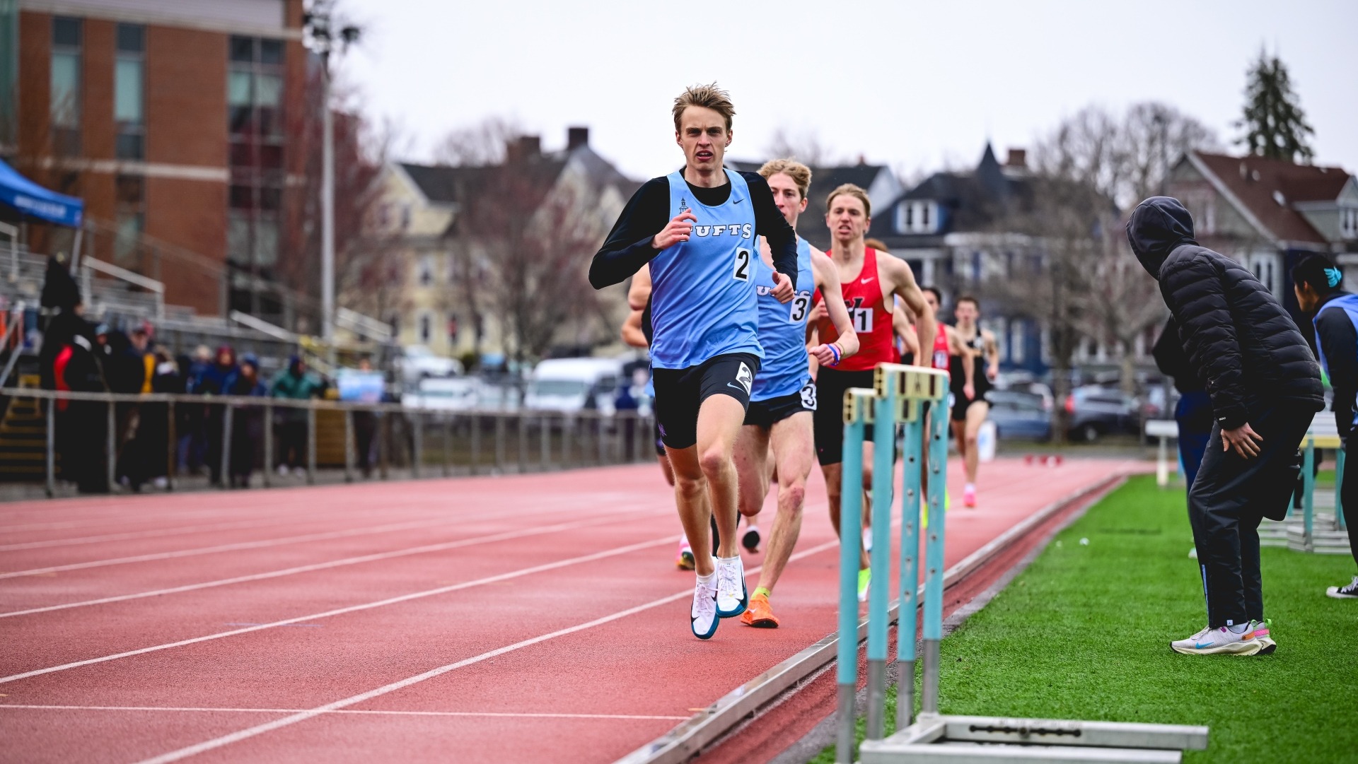 Quinn Hampson competes early in the spring season in 2025.